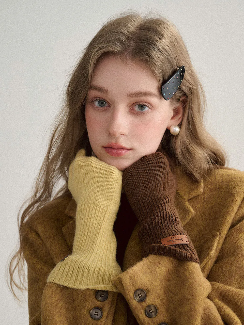 Day-wool knit gloves