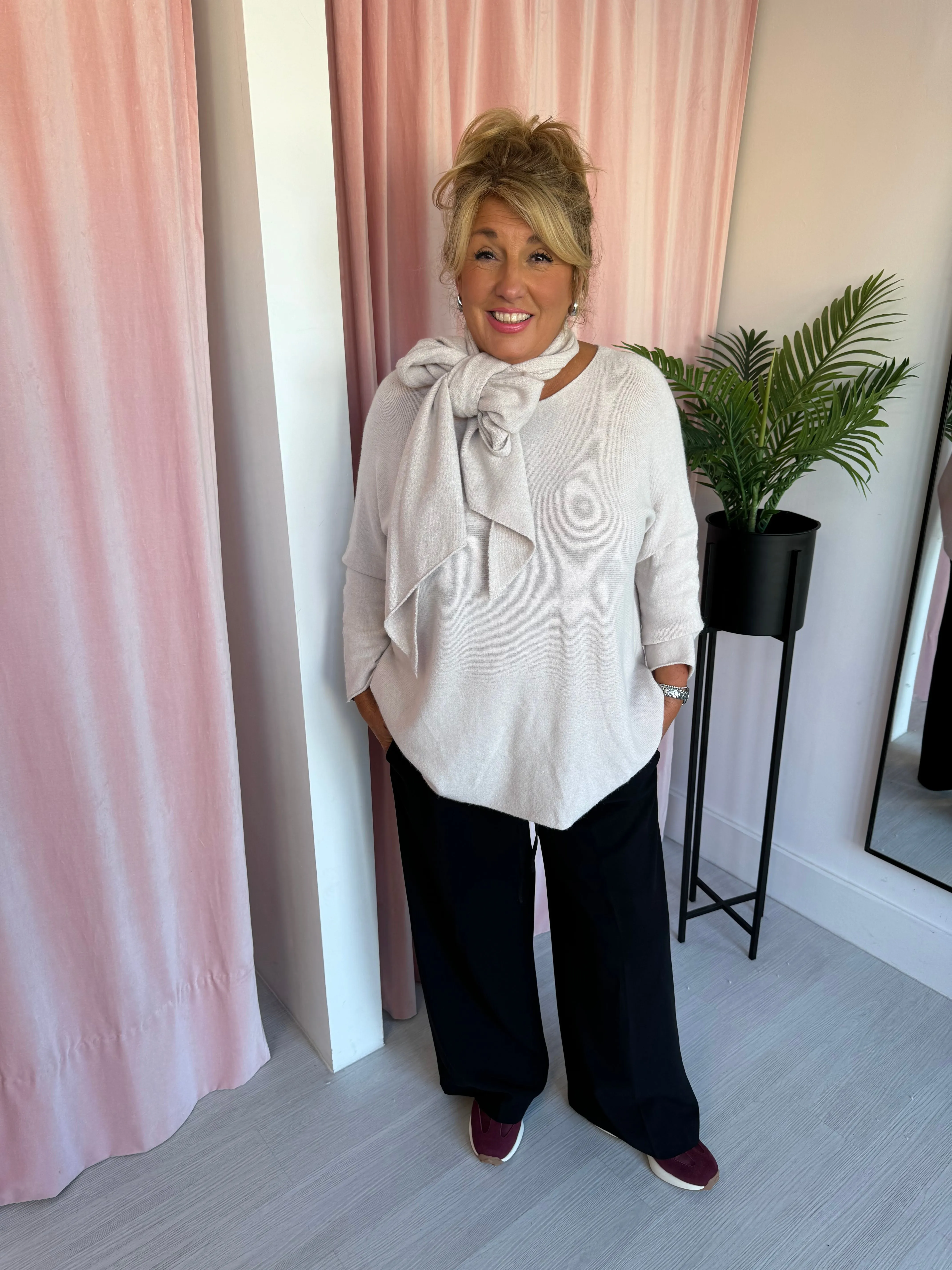 Jumper & Scarf - Cream