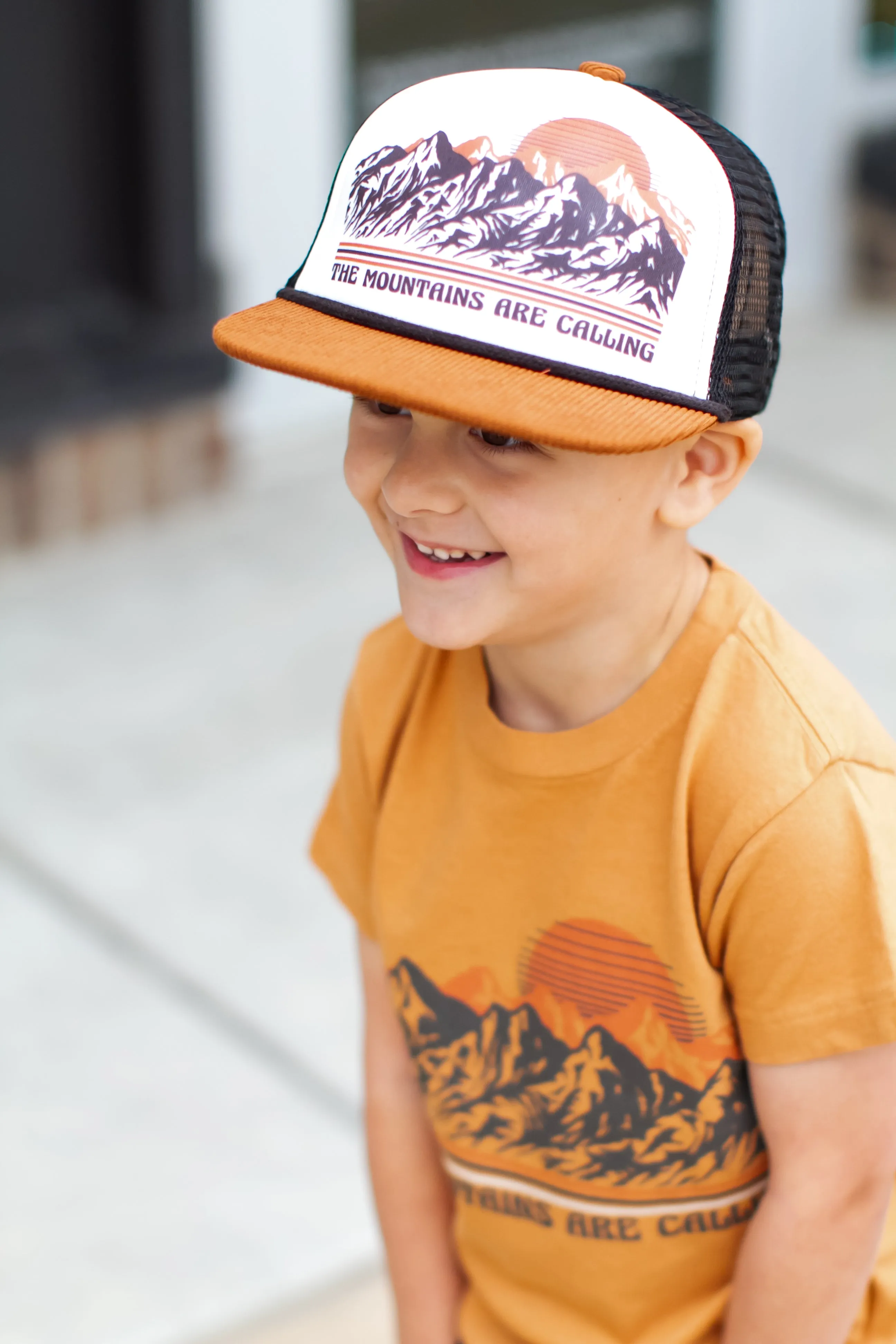 Tiny Whales - Mountains Are Calling Trucker Hat in Natural/Rust